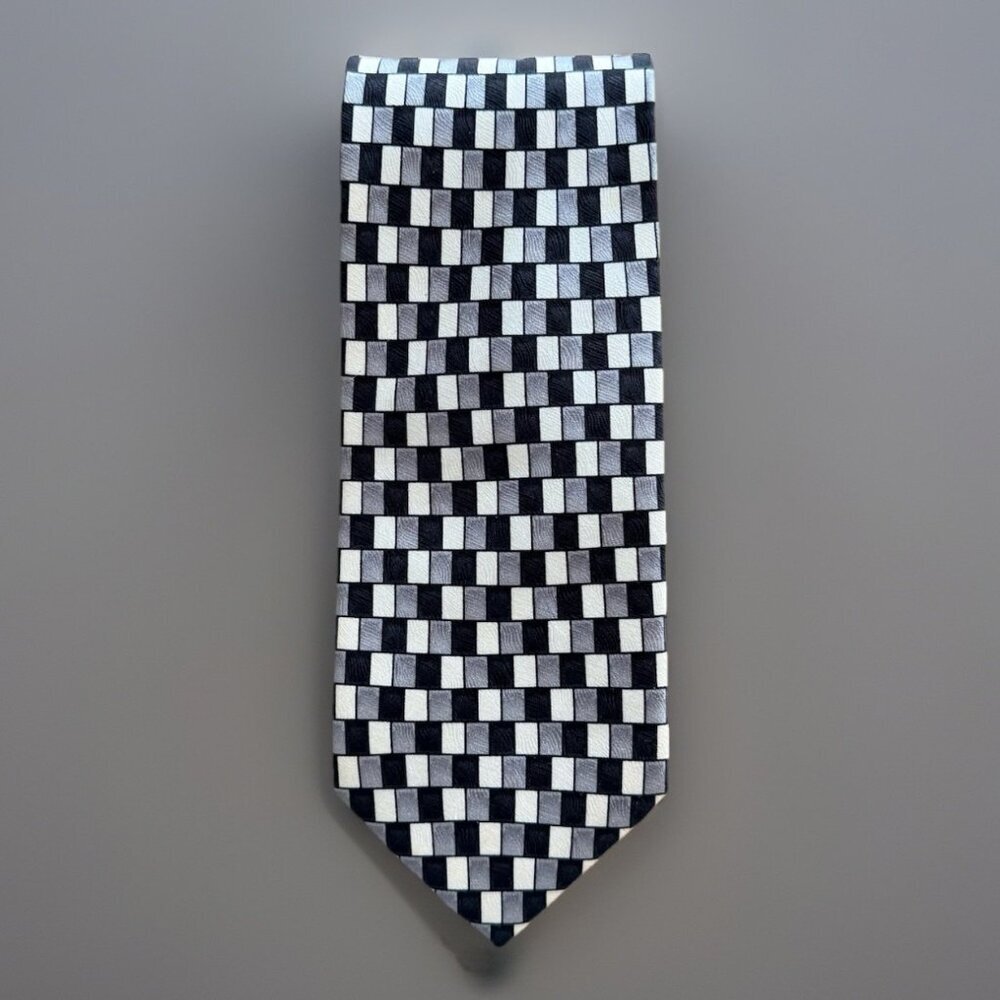 Antonia Collection 100% Silk Mens Geometrical Tie Designer NWT MSRP $48
